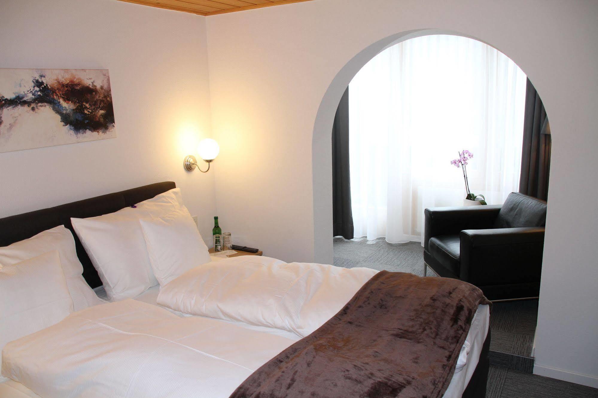 Hotel Sonnenhalde Wiesen 외부 사진